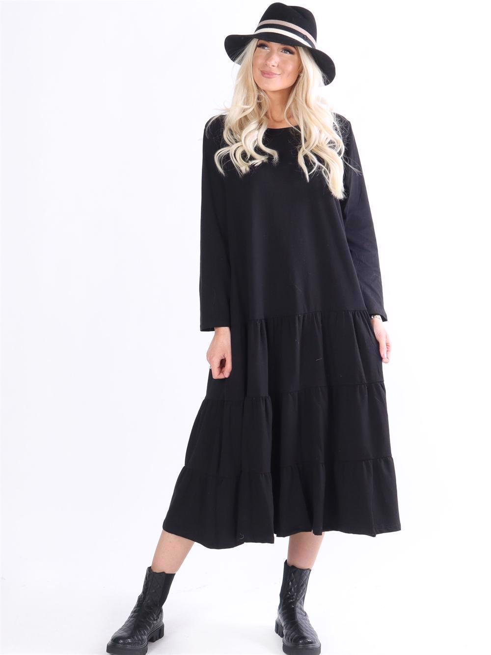 Batilda - Lång joggingklänning med lager på lager-look